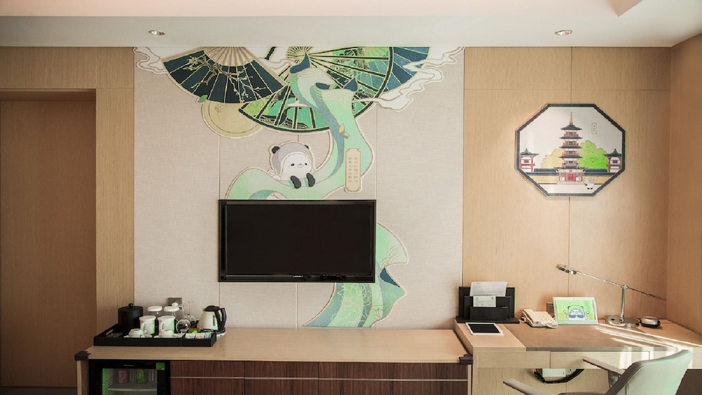 Suite, 1 Bedroom (Living Area, Kids Theme) photo 3