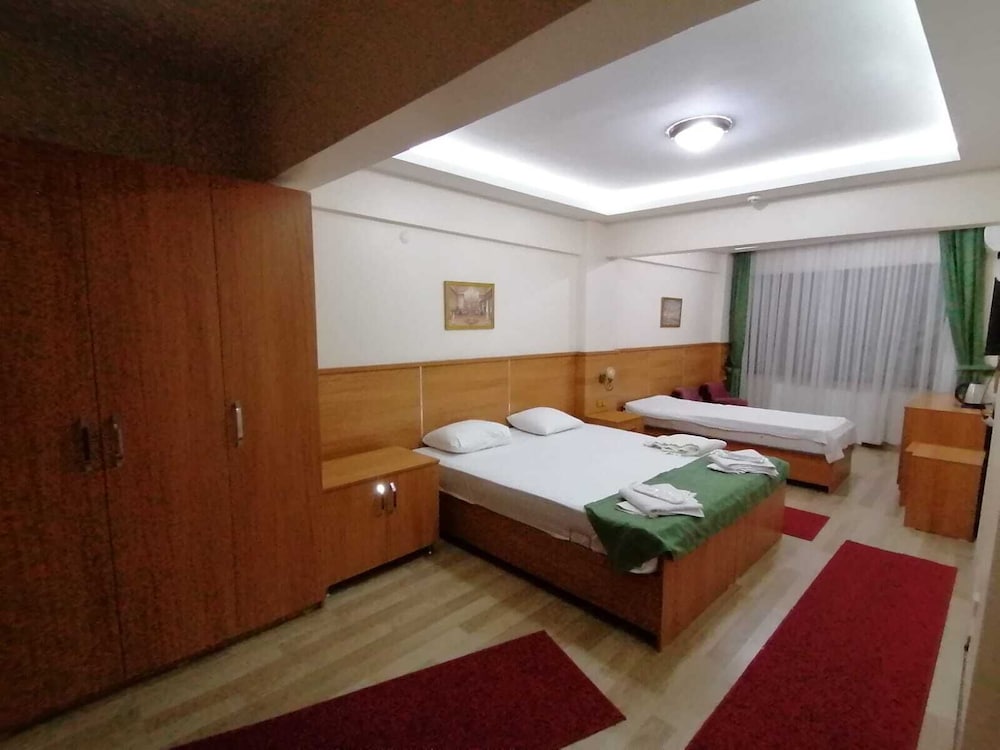 Family Quadruple Room photo 1