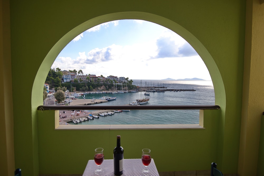 Studio, Sea View (2 Adults) - Photo 3