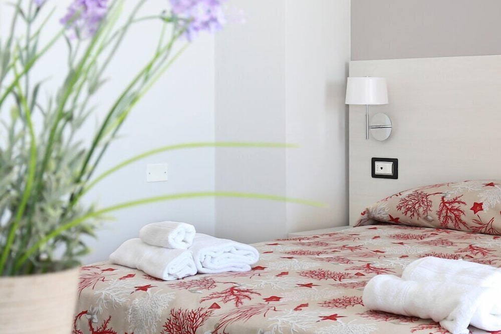 Classic Double Room, City View