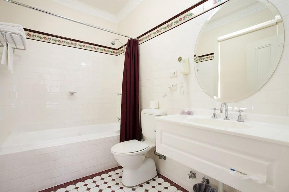 Family Room, 2 Queen Beds - Photo 7