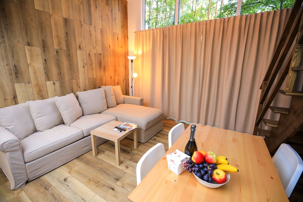 Family Studio Suite