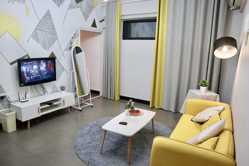Two-Bedroom Apartment photo 2