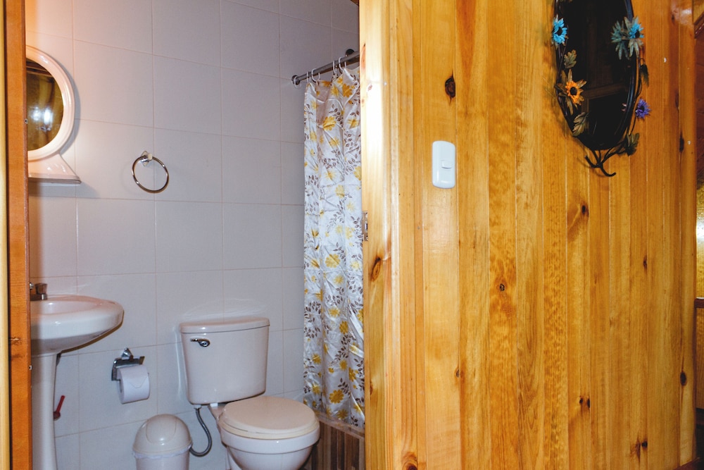 Comfort Cabin, Garden View photo 3