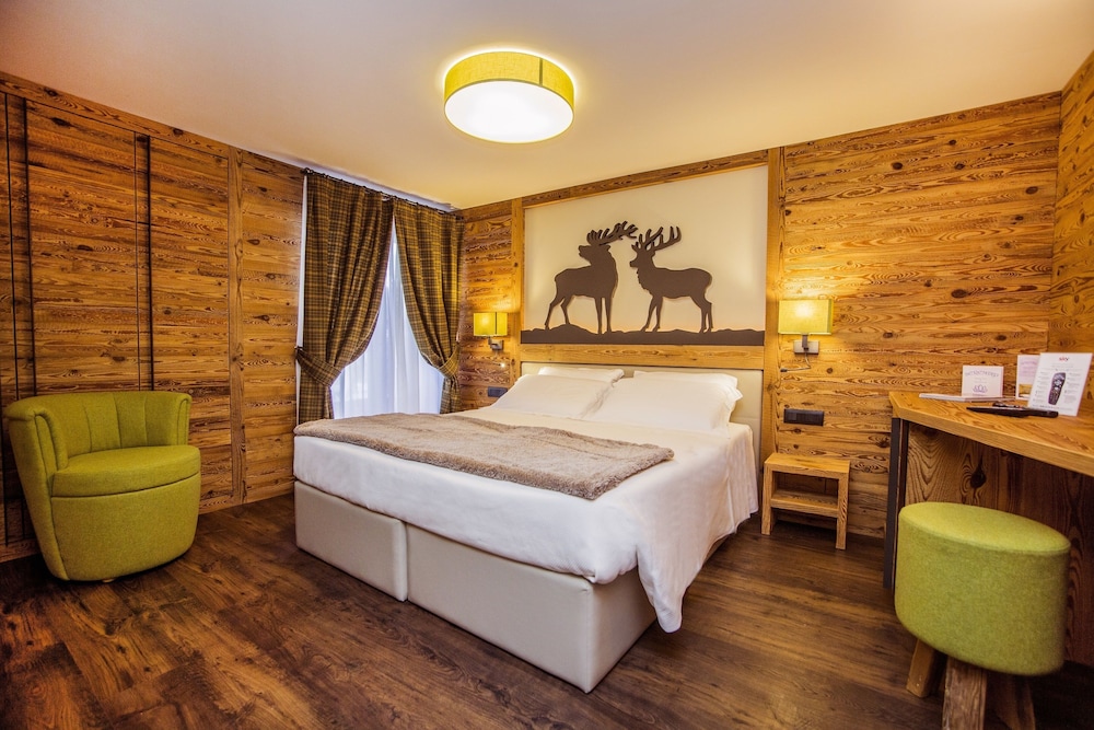 Standard Double Room - Photo 2