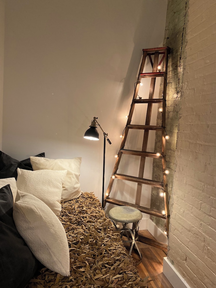 Design Room photo 2