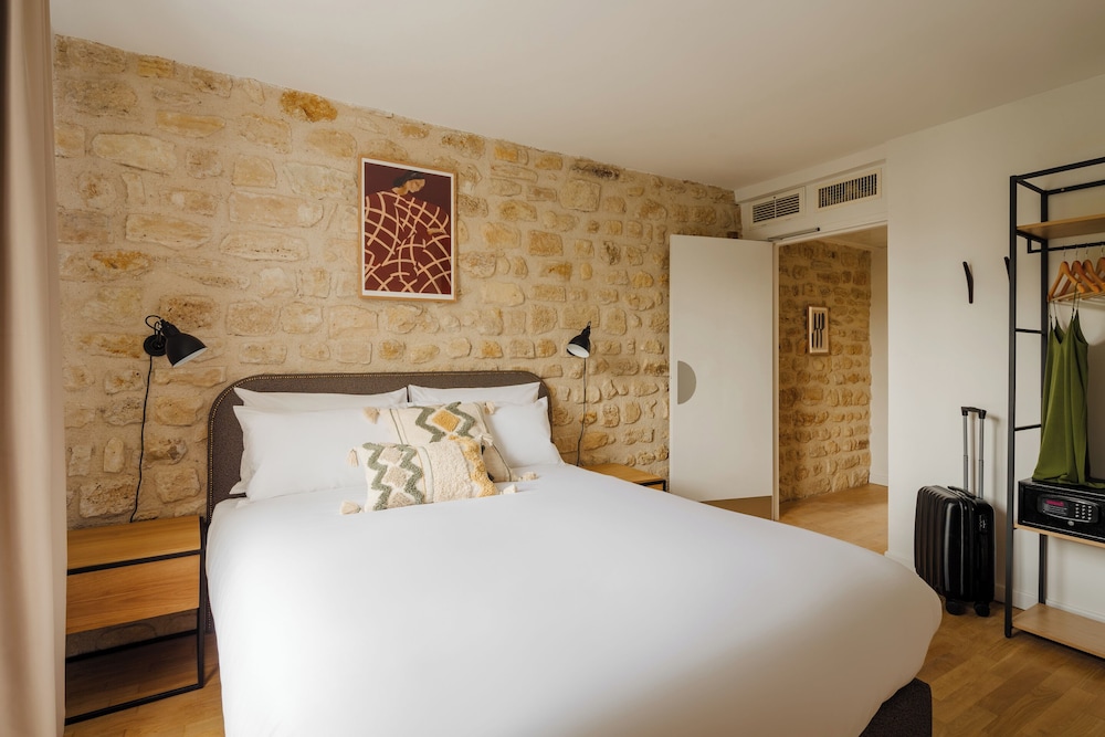 Studio, 1 Double Bed, View photo 2