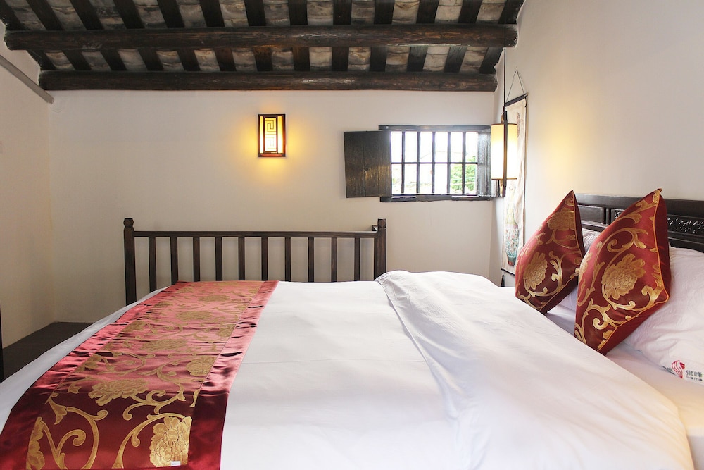 Deluxe Room, Balcony (Mainland Chinese Citizen Only)