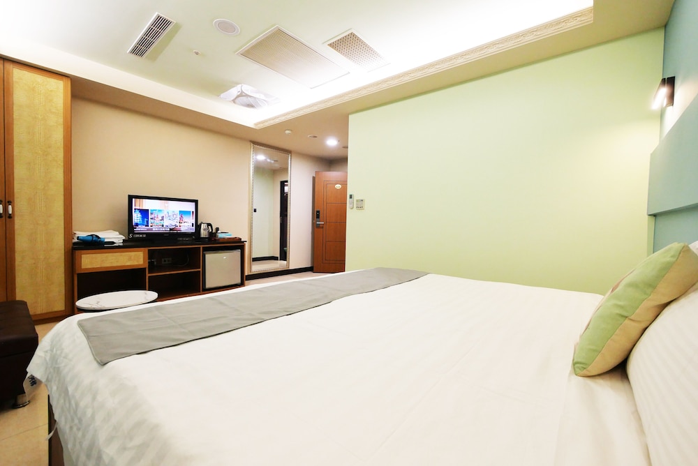 Standard Double Room, No Windows - Photo 3