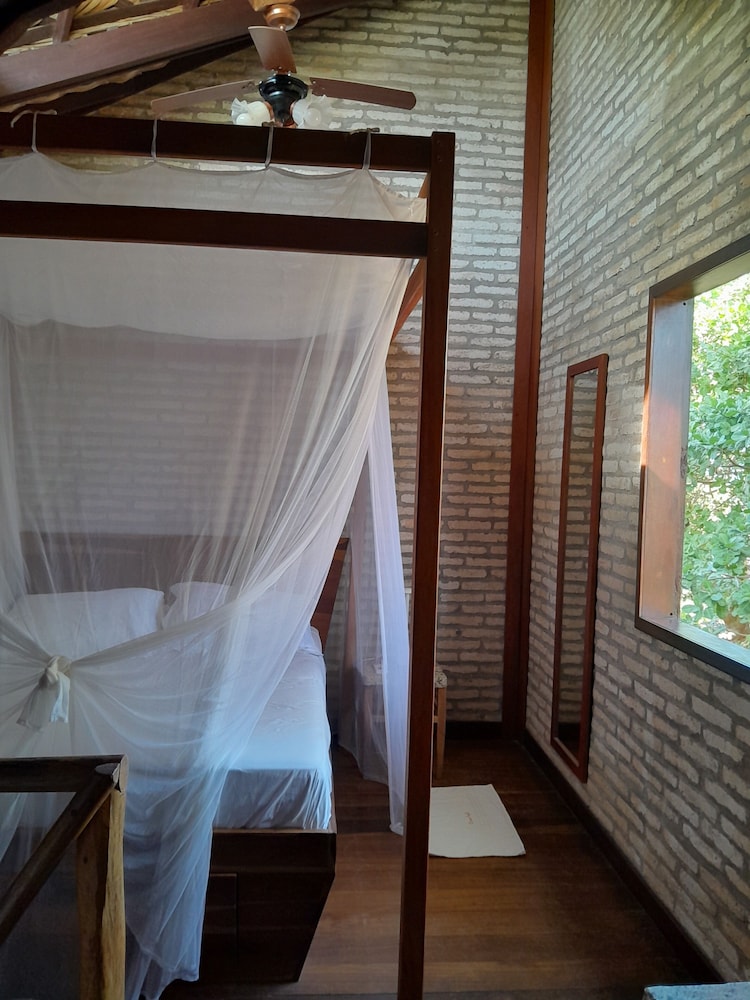 Romantic Bungalow photo 2
