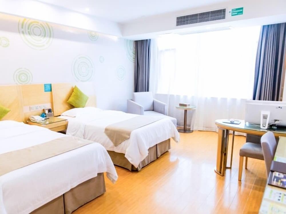 Deluxe Twin Room photo 2
