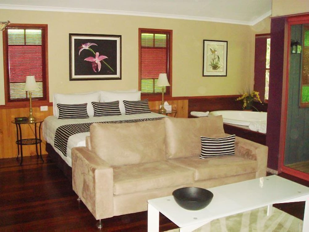 Standard Room photo 2