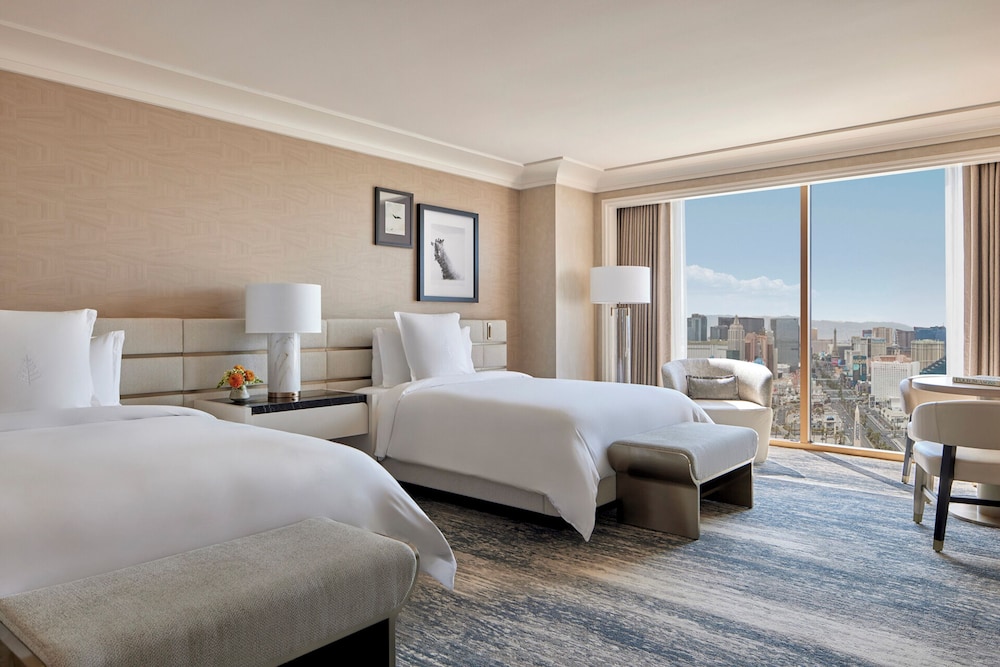 Deluxe Room, 2 Queen Beds - Photo 3