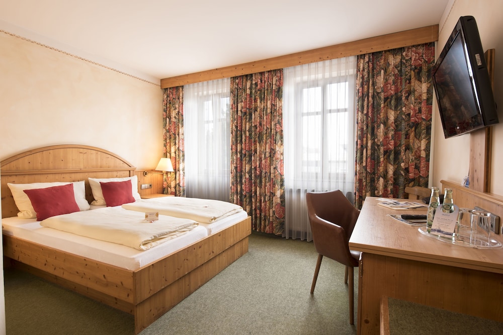 Standard Double Room - Photo 1