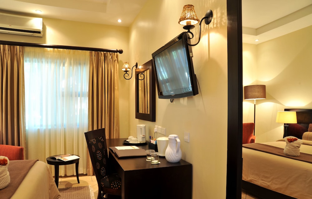 Standard Room, 2 Twin Beds, Garden View photo 2
