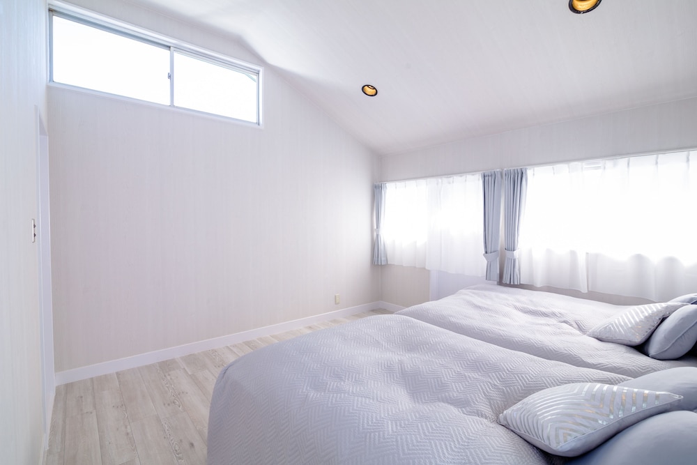 Private Vacation Home - Photo 12