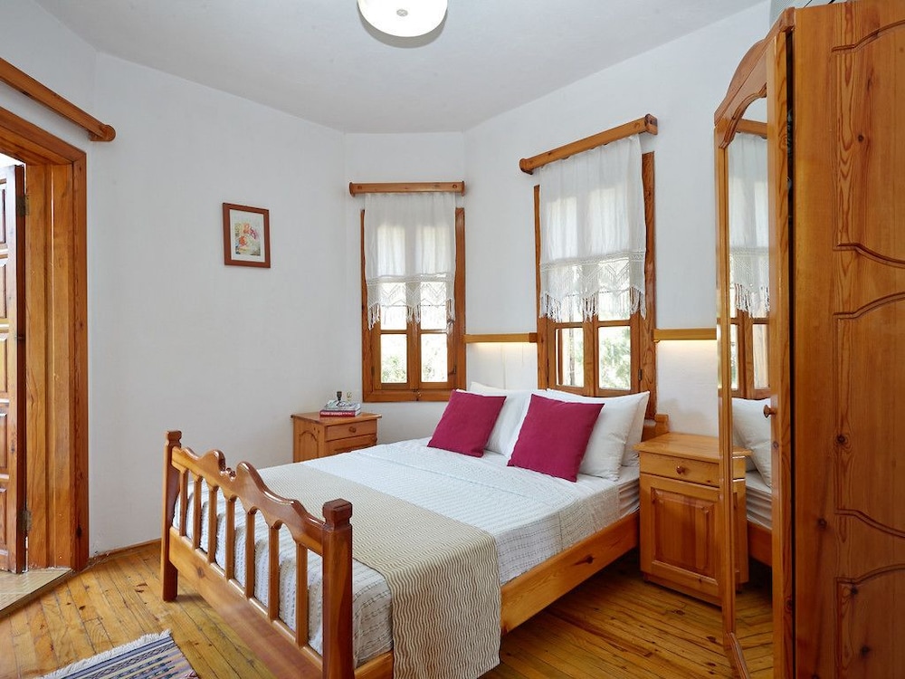 Villa, 3 Bedrooms photo 1