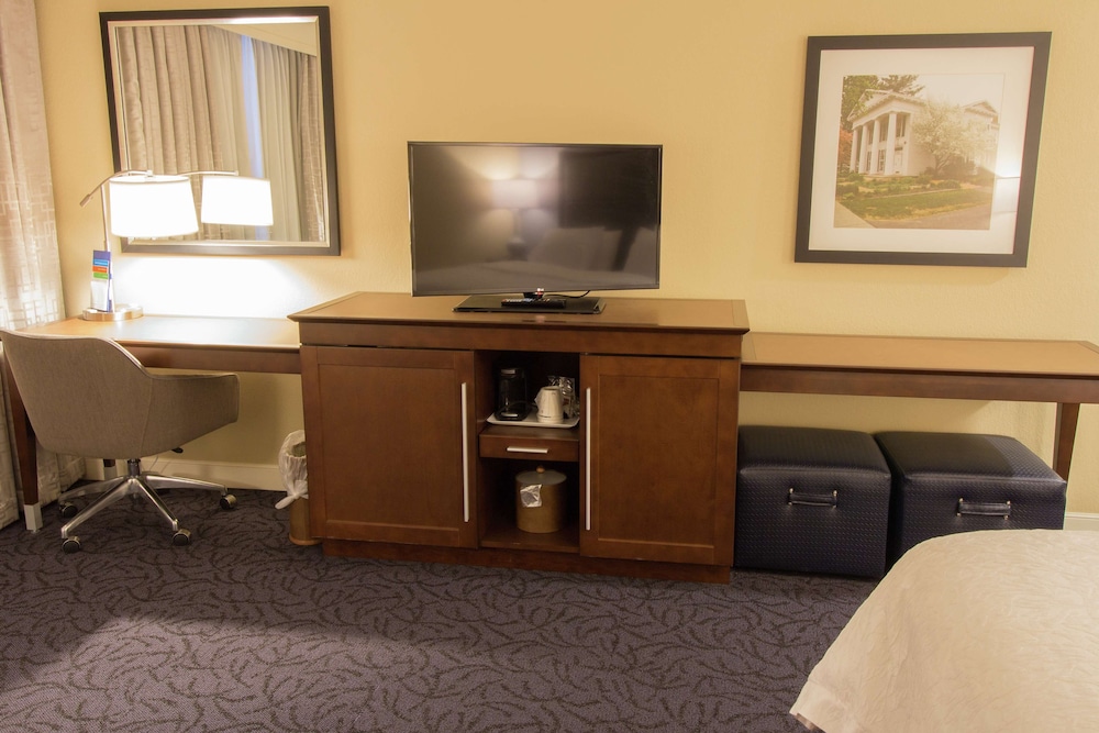 Room, 2 Queen Beds, Non Smoking, Refrigerator