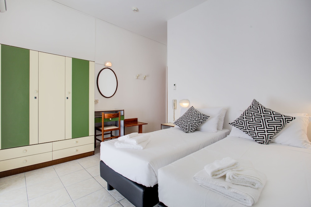Double or Twin Room - Photo 1