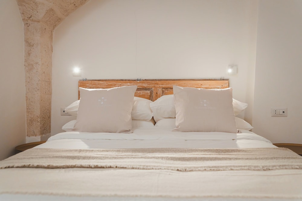 Luxury Suite photo 3