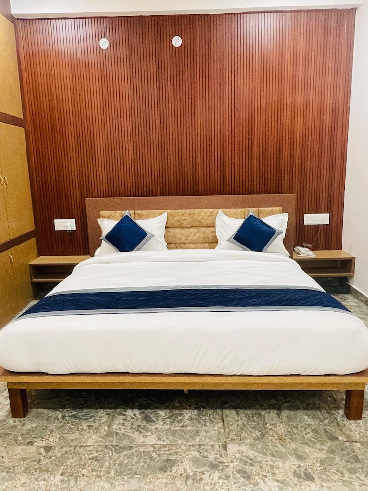 Standard Room photo 1