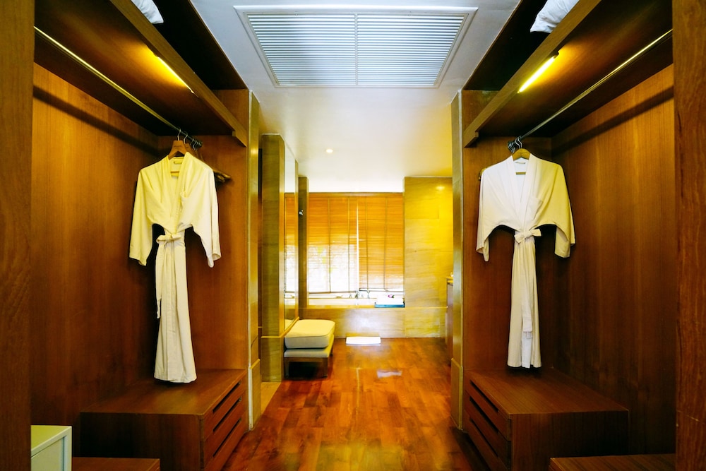 Pool Villa 2 Bedrooms Seaview - Photo 12