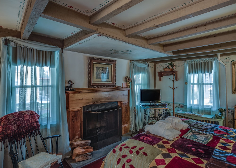 Holly Room photo 1