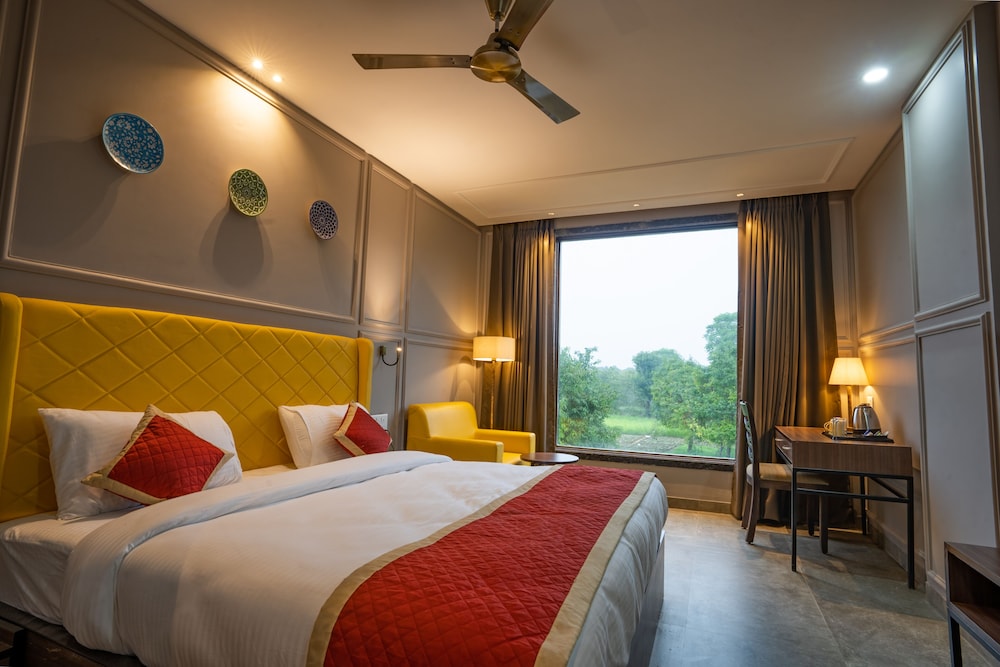 Deluxe Room - Photo 1