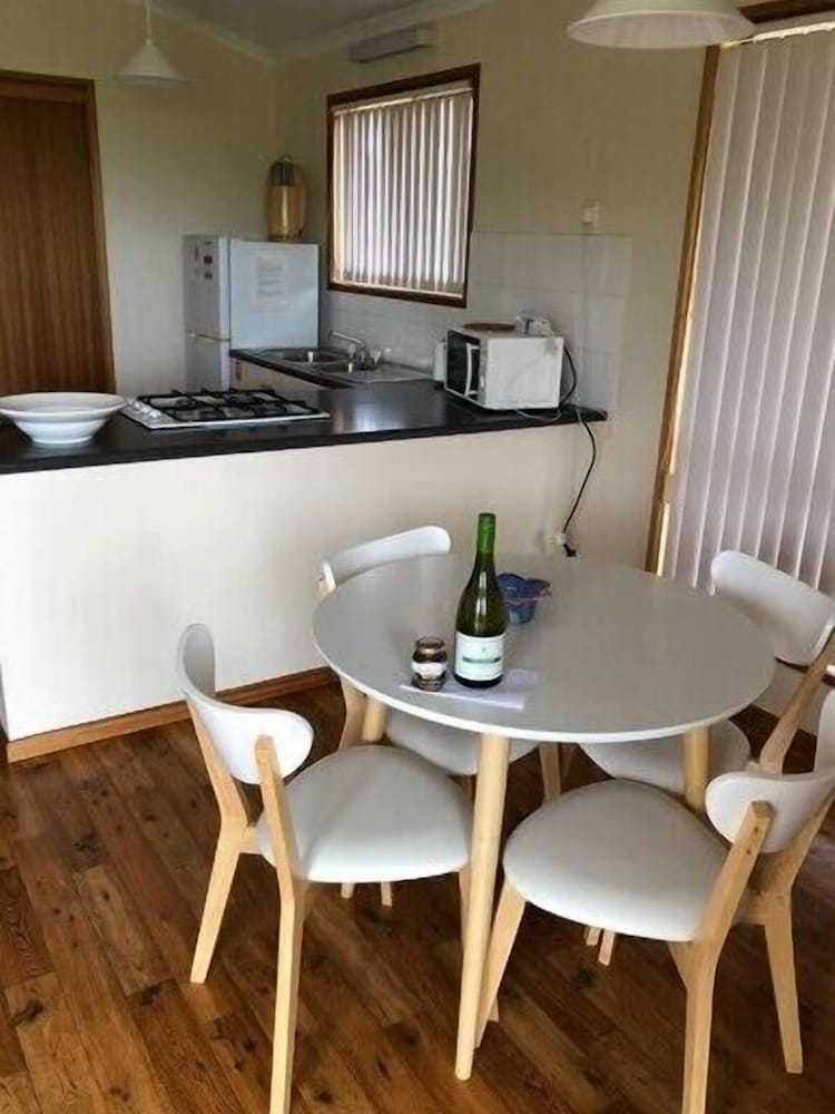Standard Suite, 1 Bedroom, Kitchen (Cottage) photo 3