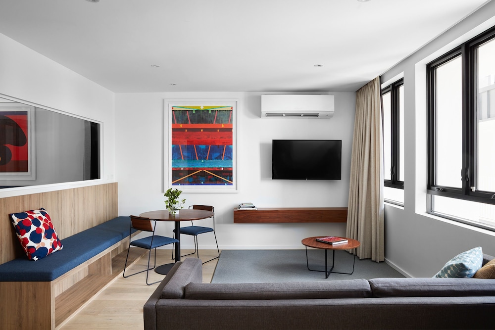 Room, 2 Bedrooms (1 Bathroom, Weekly Housekeeping)