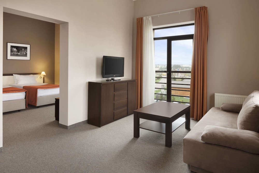 Suite, 2 Twin Beds