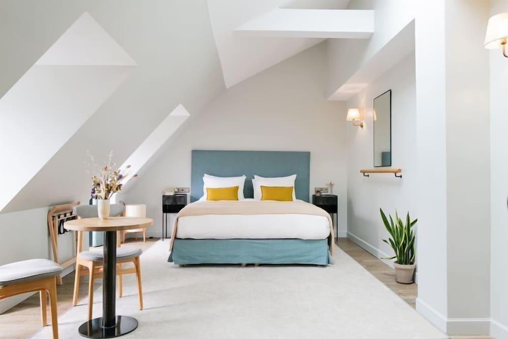 Superior Room, 1 Queen Bed (Retreat Hoy)