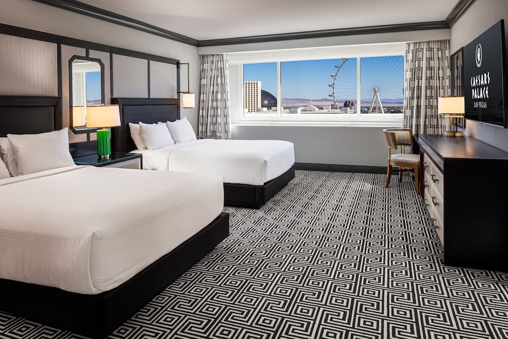 Colosseum Premium Suite 2 Queen - Photo 4