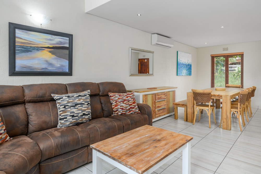 Classic Quadruple Room, 4 Bedrooms photo 2