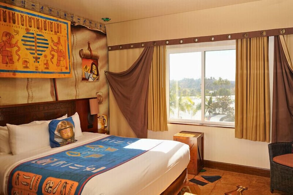 Adventure Fully Themed Room photo 1
