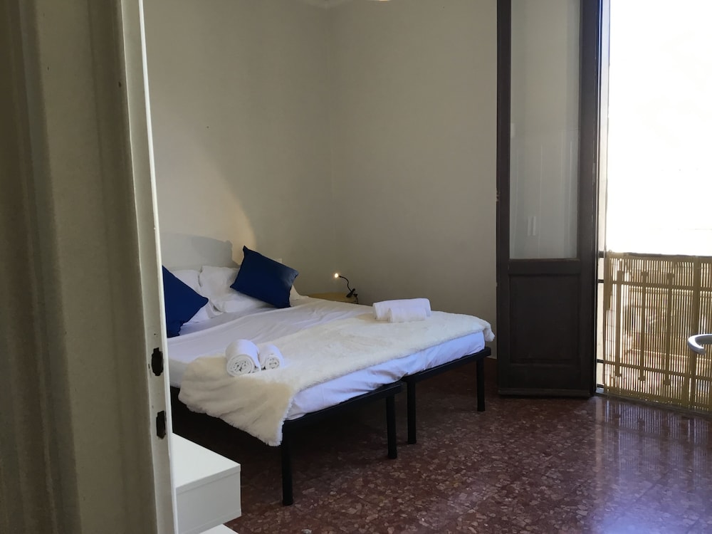 Apartment, 3 Bedrooms, 2 Bathrooms