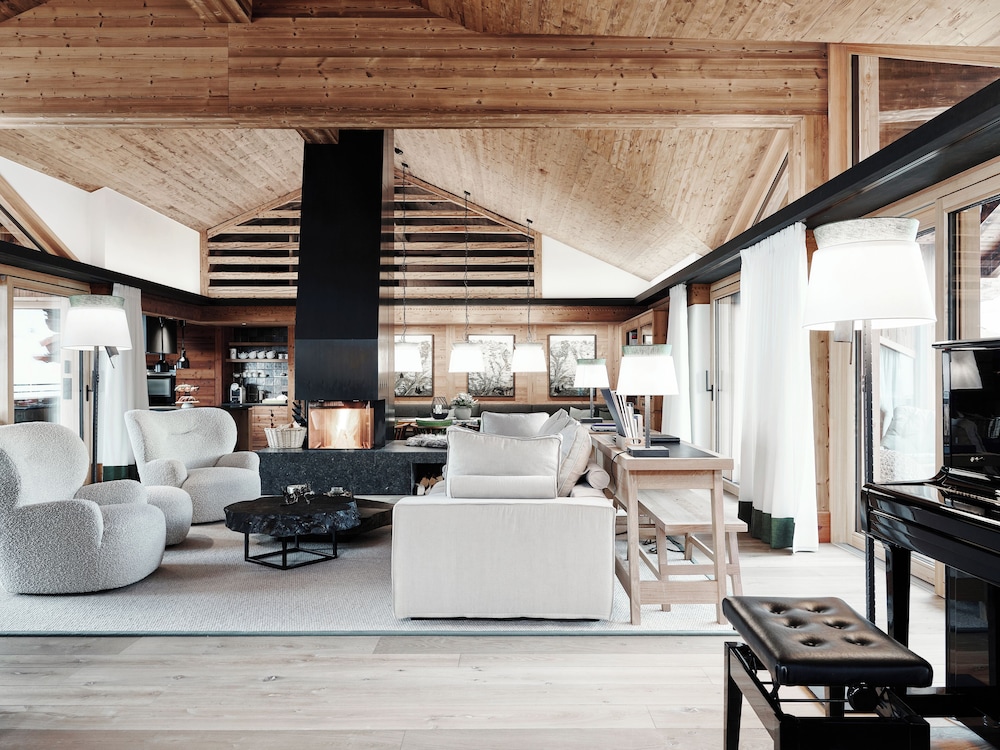 Luxury Chalet photo 3