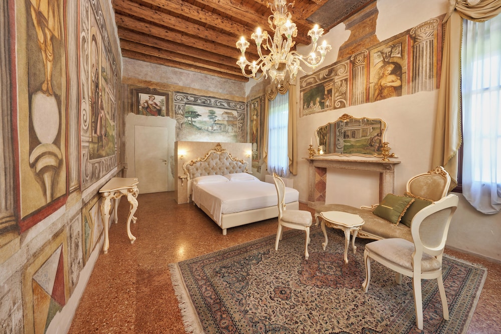 Signature Studio Suite
