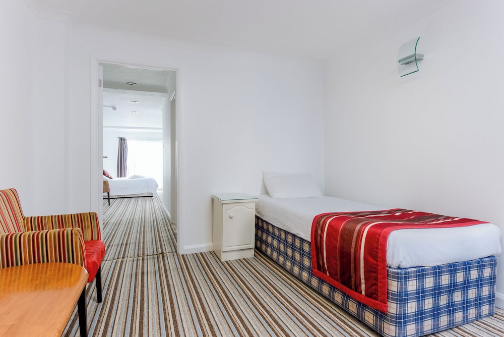 Quadruple Room photo 3