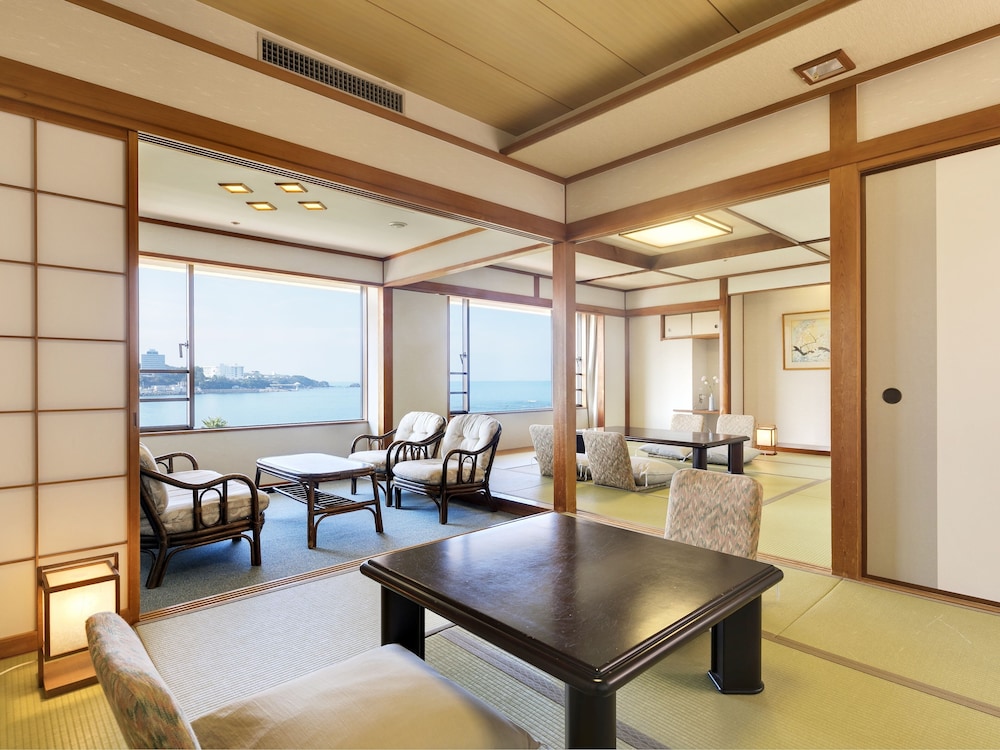 Deluxe Japanese Room with Ocean View - Non-Smoking - Photo 3