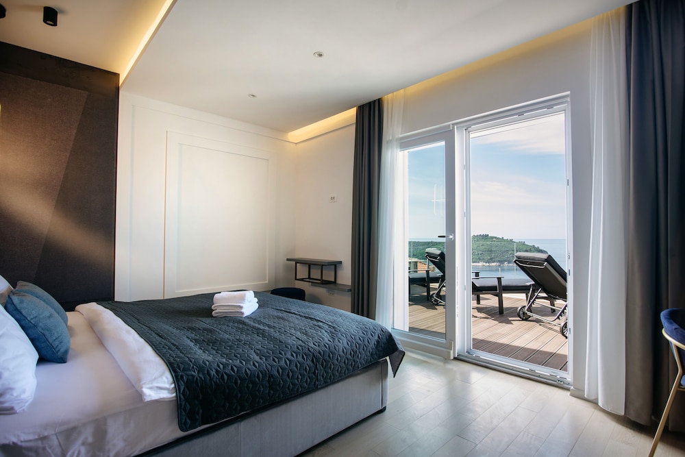 Panoramic Apartment, 2 Bedrooms, Sea View