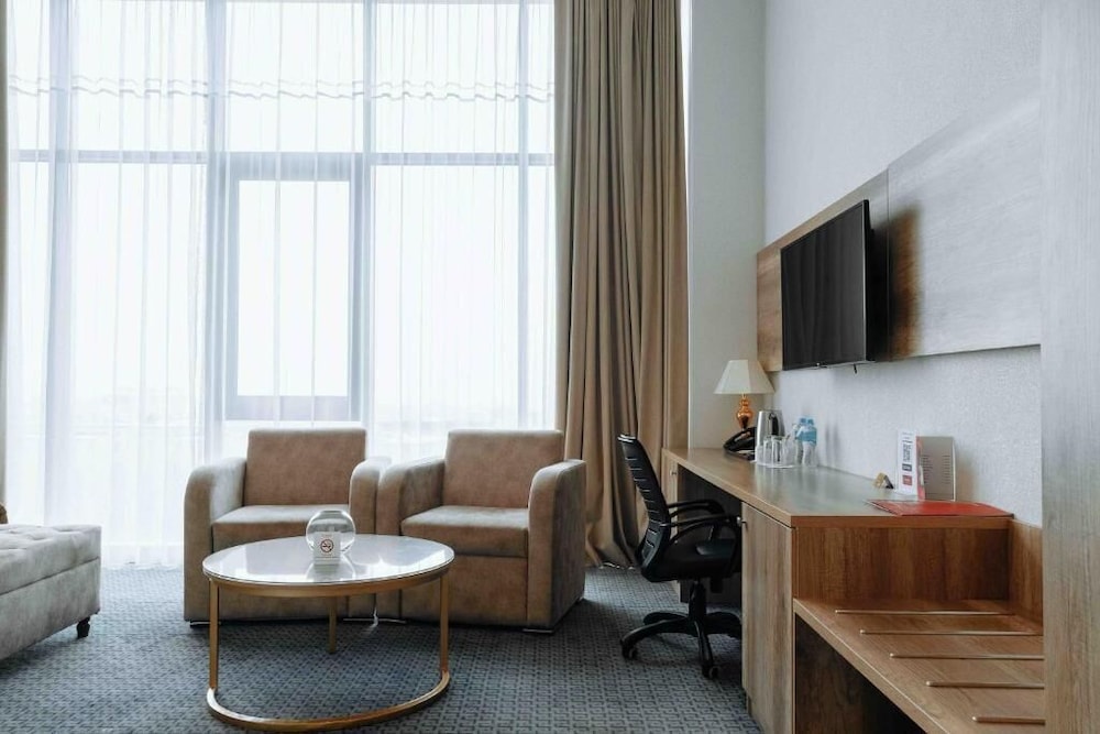 Standard Room, 2 Twin Beds, Non Smoking - Photo 2