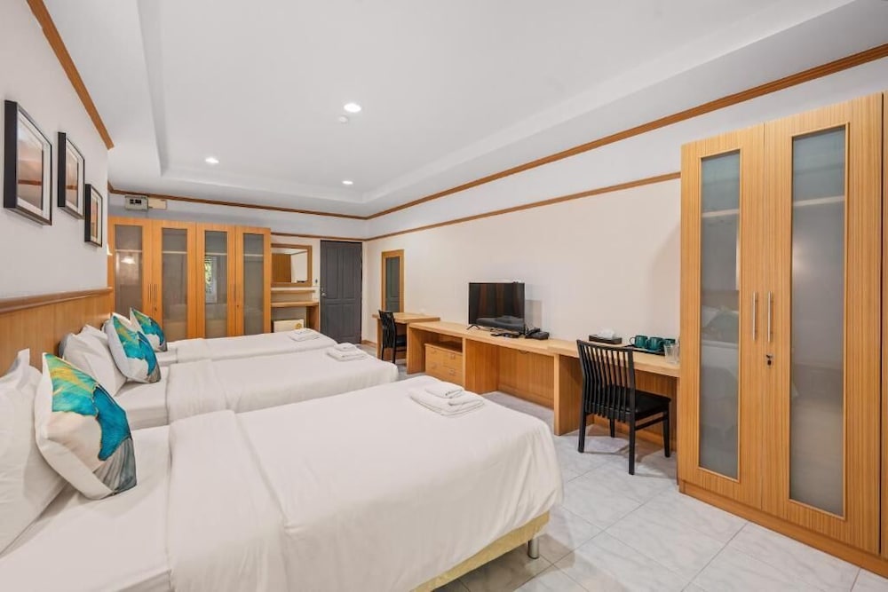 Superior Triple Room