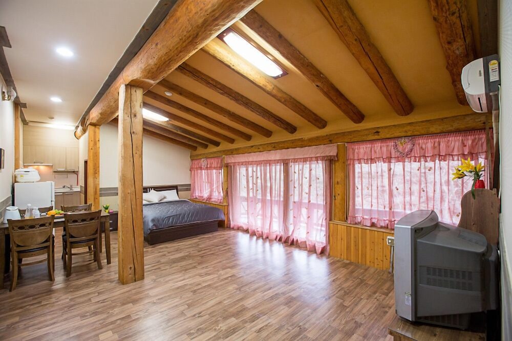 Room (Hyangnamu) photo 3