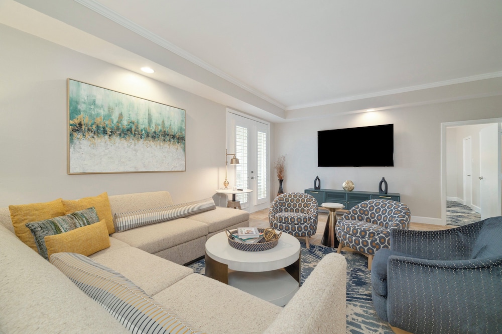 Presidential Suite, 1 Twin Bed