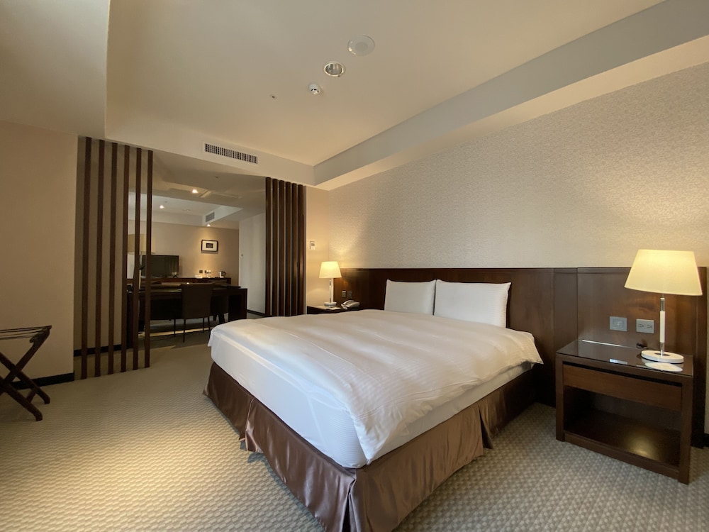 Family Quadruple Room, Bathtub