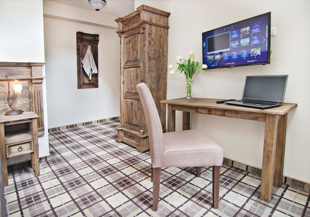 Basic Double or Twin Room, 1 Bedroom