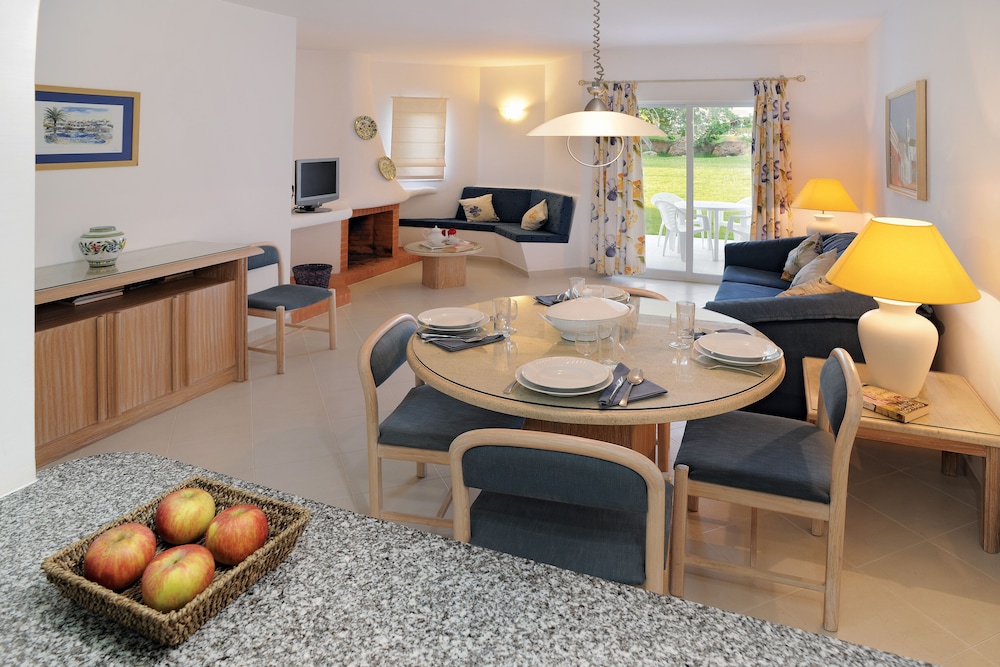 Superior Three-Bedroom Apartment