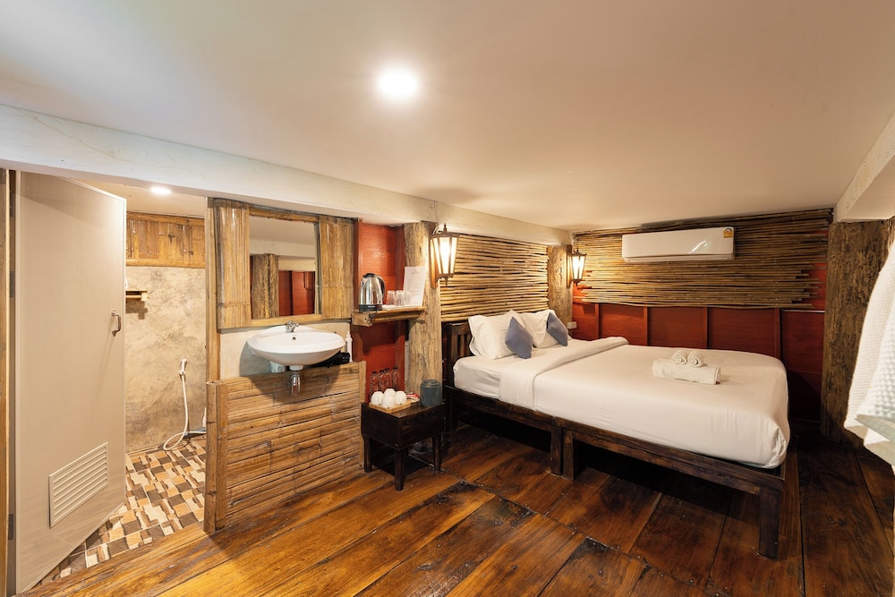 Family Suite - Photo 14