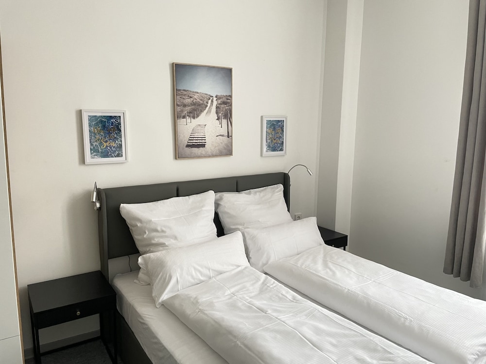 Comfort Double Room, Private Bathroom photo 2